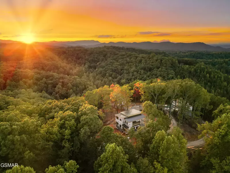 3847 Heavens View Ln aerial