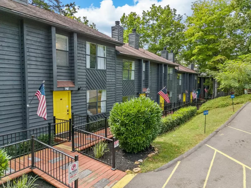 3720-Plaza-Way-145_01