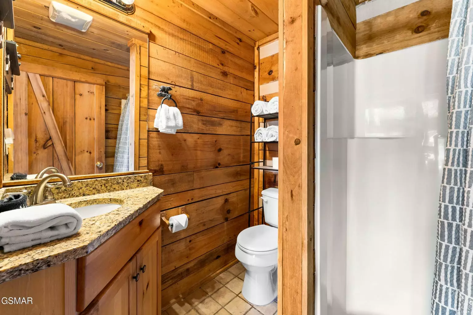 1455 Honey Oaks Way