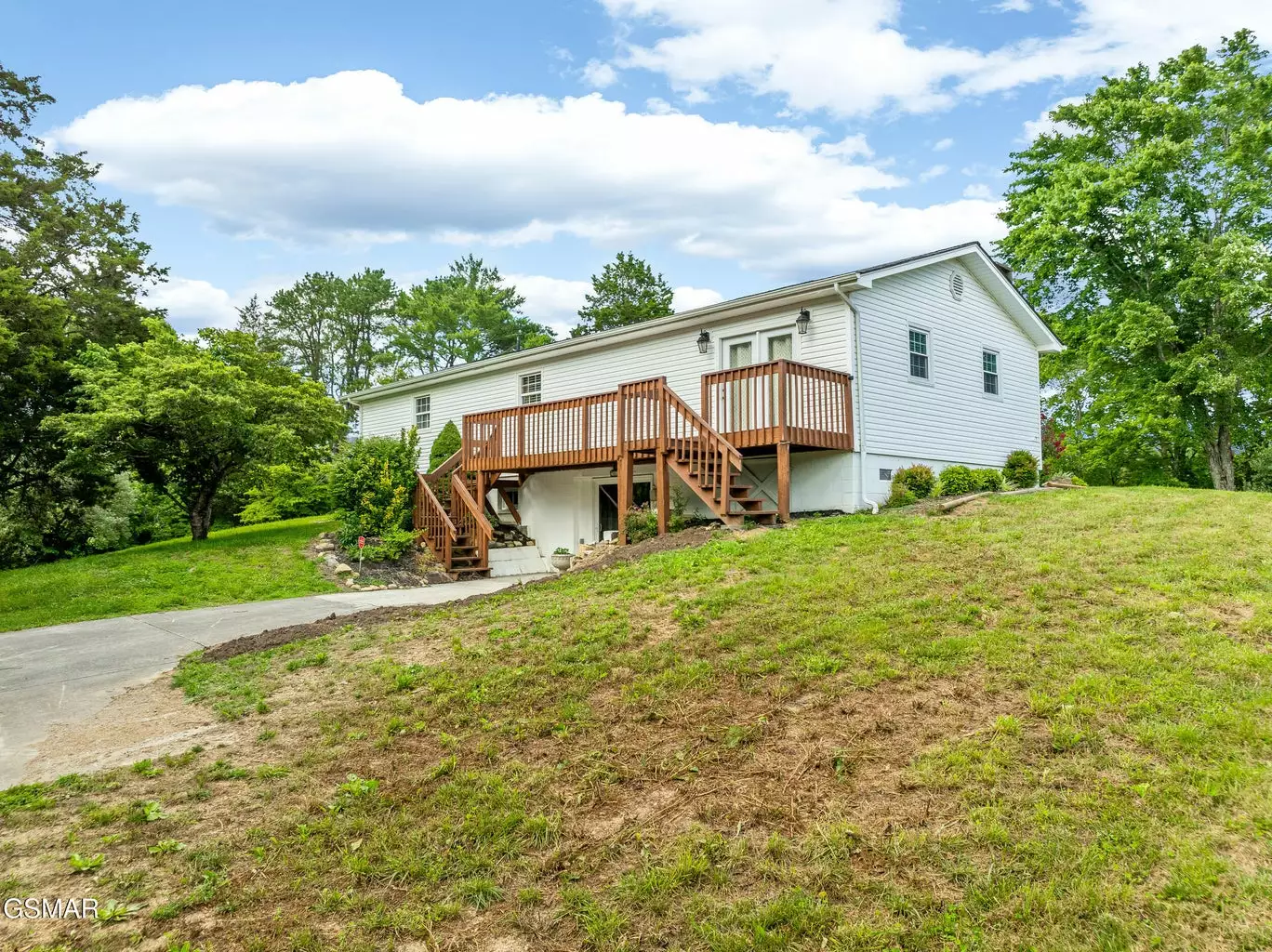 1732 Ed Huff Circle
