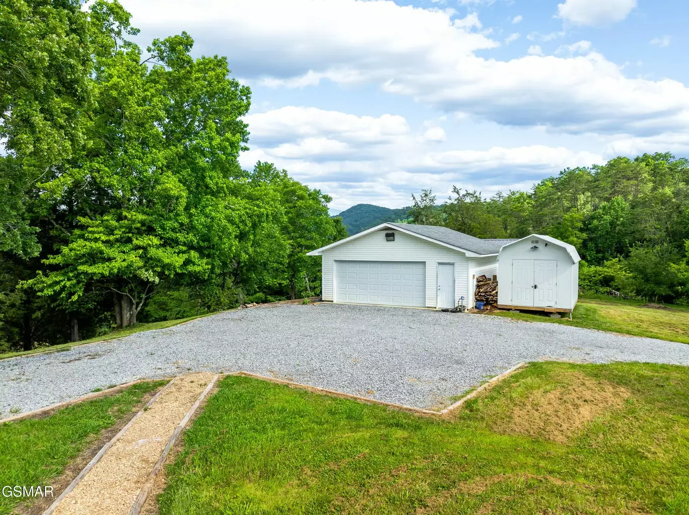 1732 Ed Huff Circle