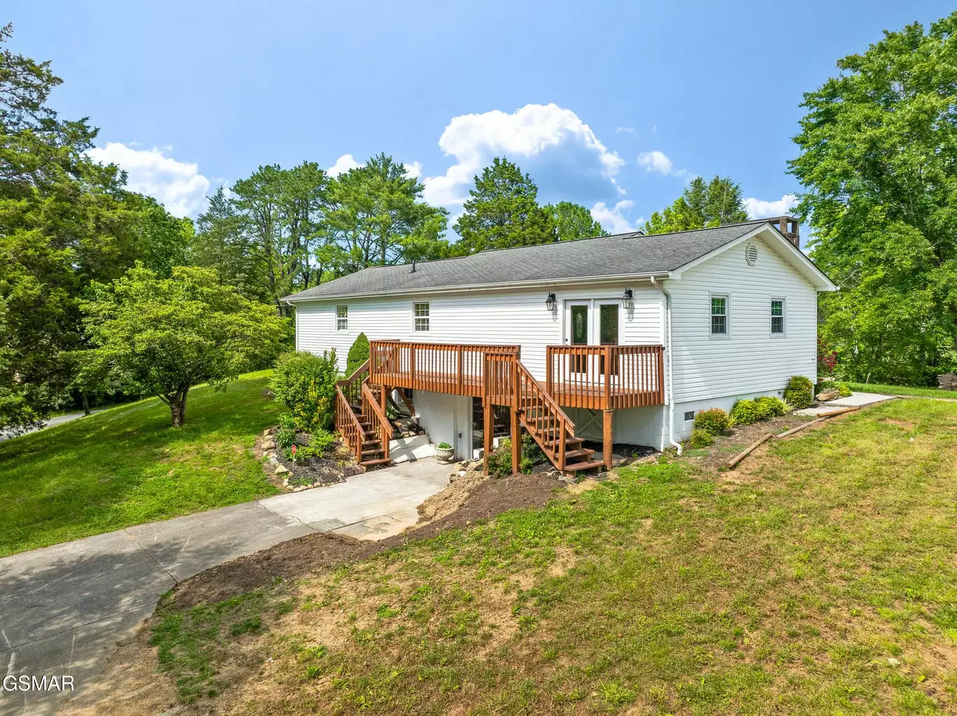 1732 Ed Huff Circle