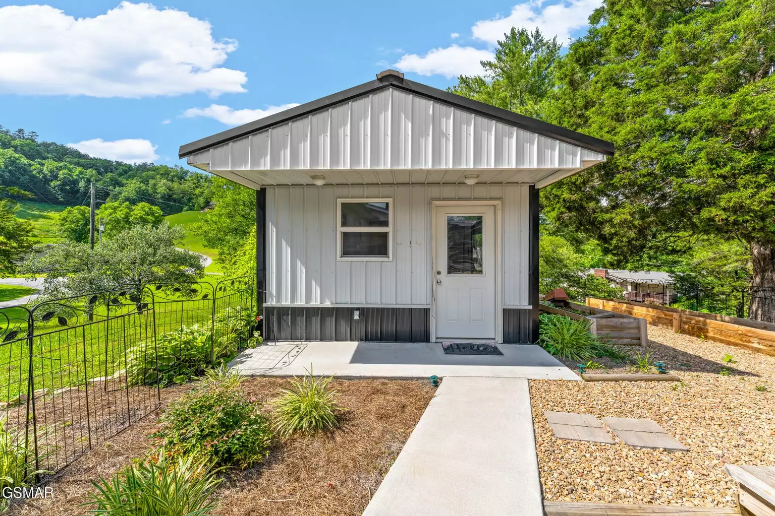 1732 Ed Huff Circle