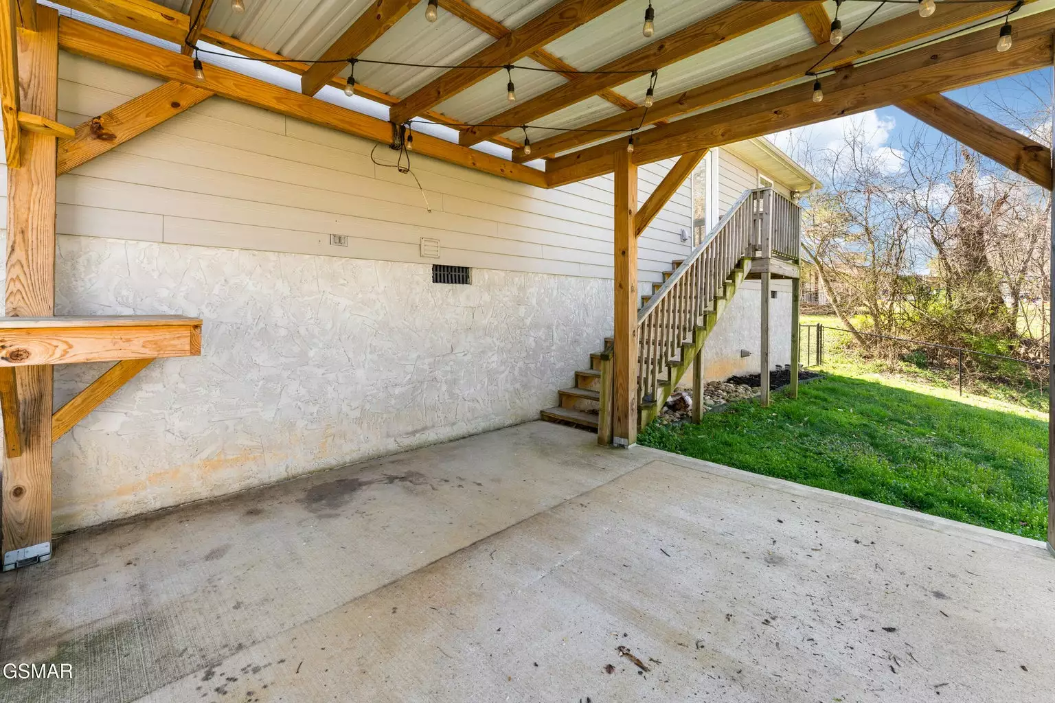 1441 Cherokee Circle
