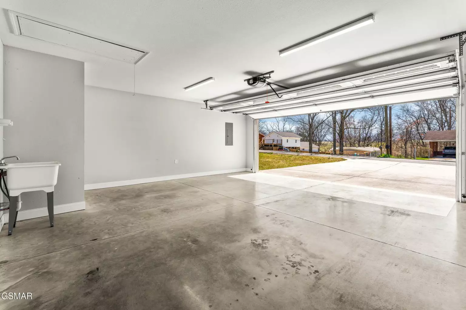 1441 Cherokee Circle