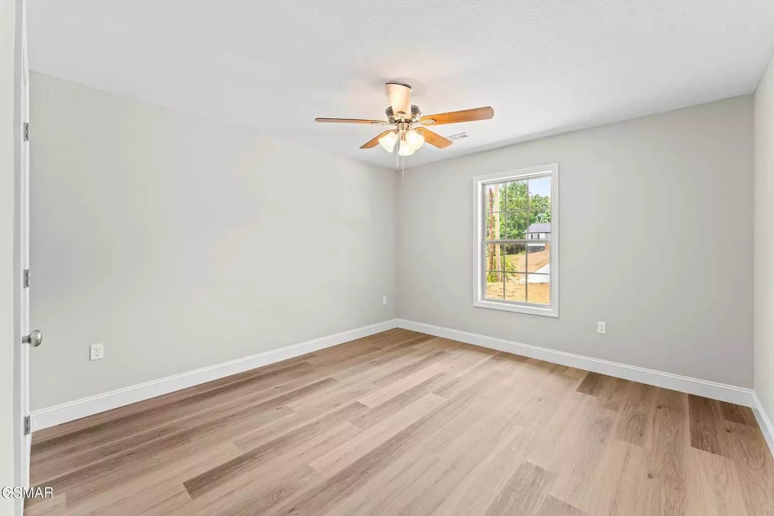 1018 Cedar Ln Lane