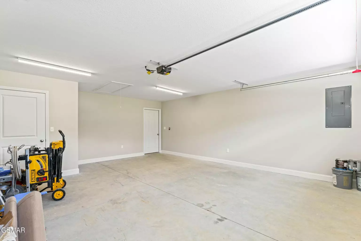1018 Cedar Ln Lane