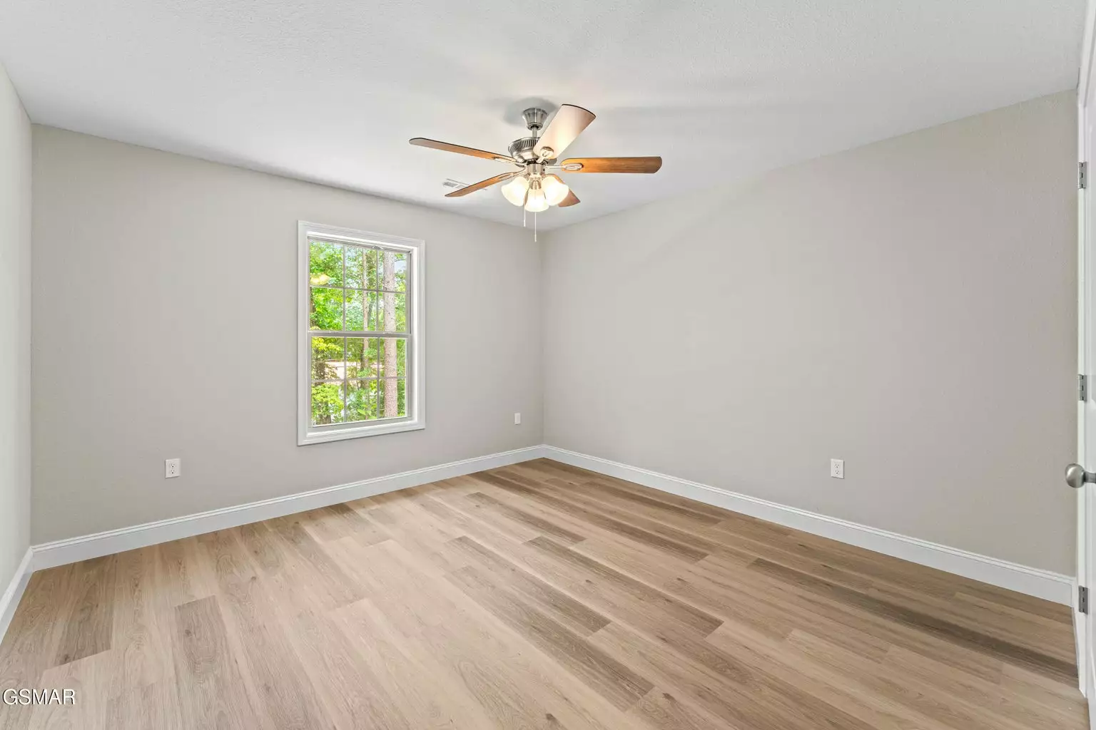1018 Cedar Ln Lane