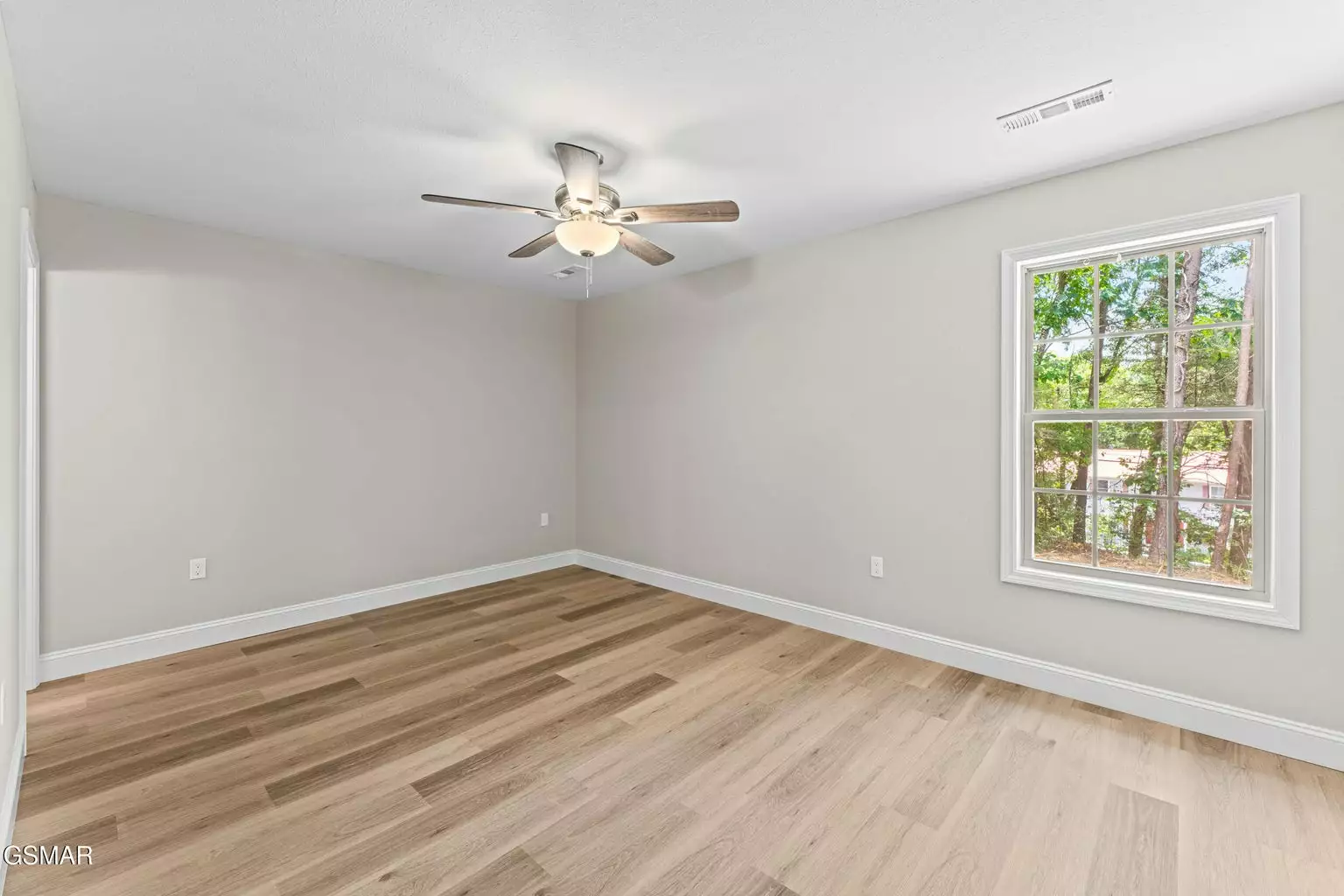 1018 Cedar Ln Lane