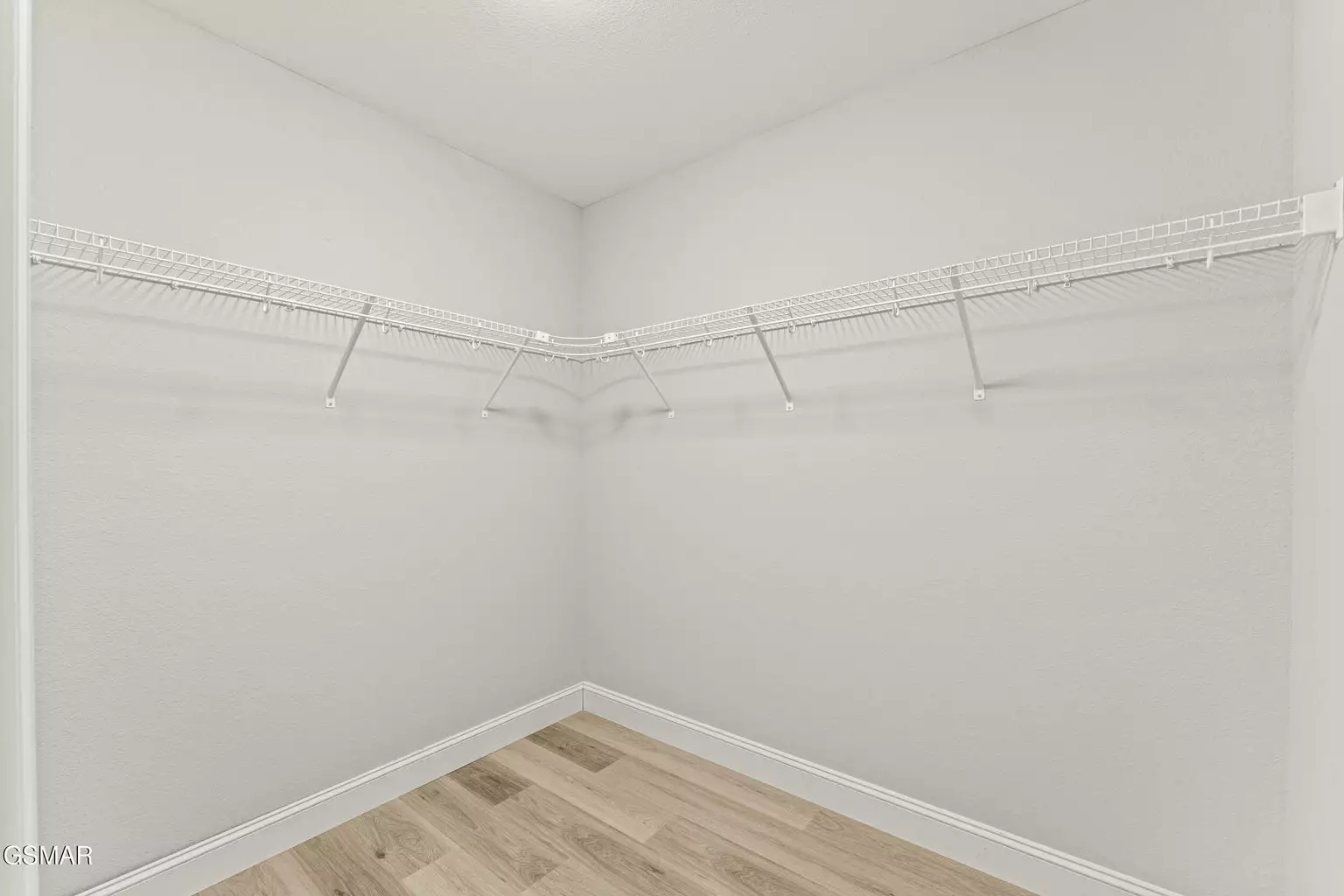 1039 Cedar Ln Lane