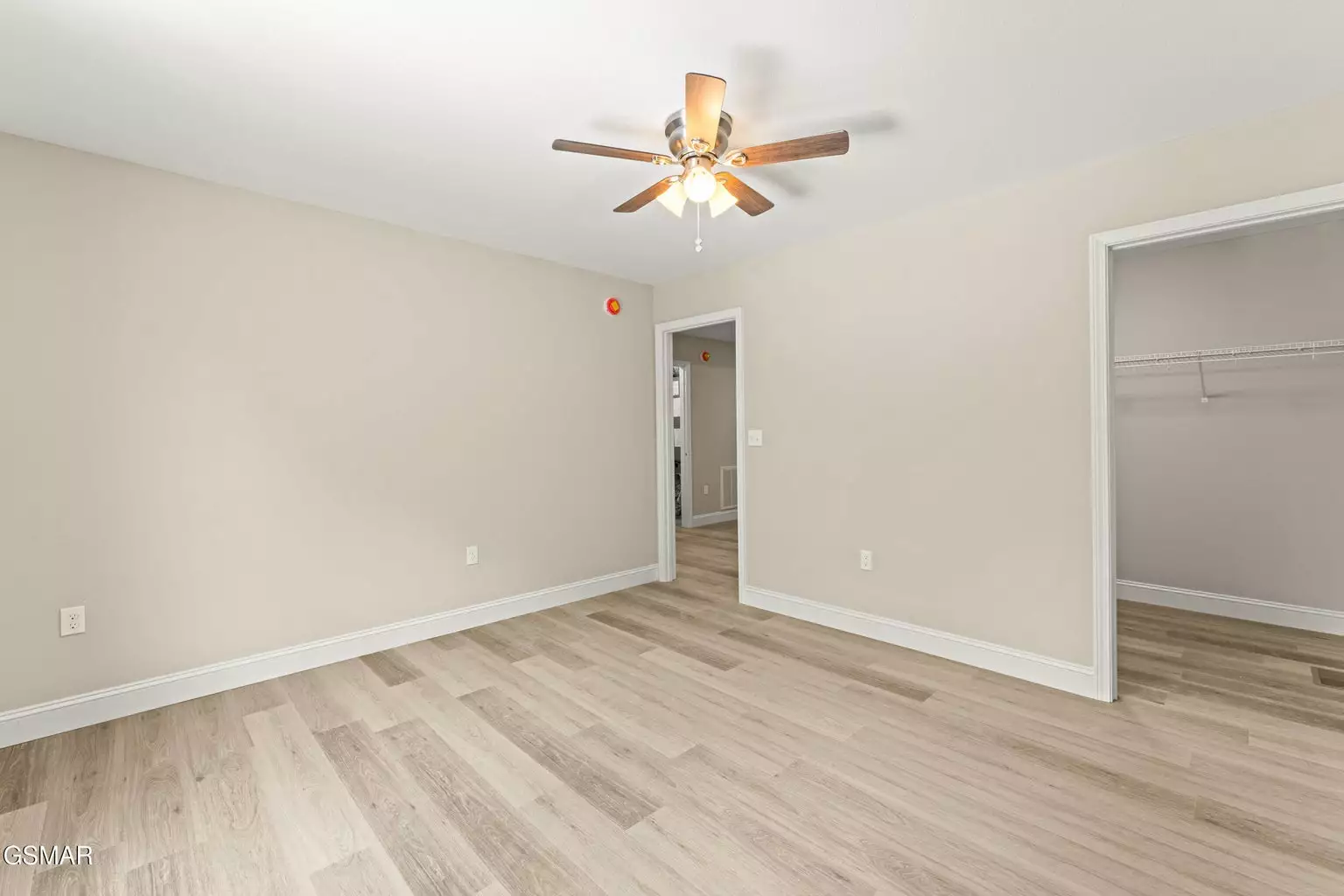 1039 Cedar Ln Lane