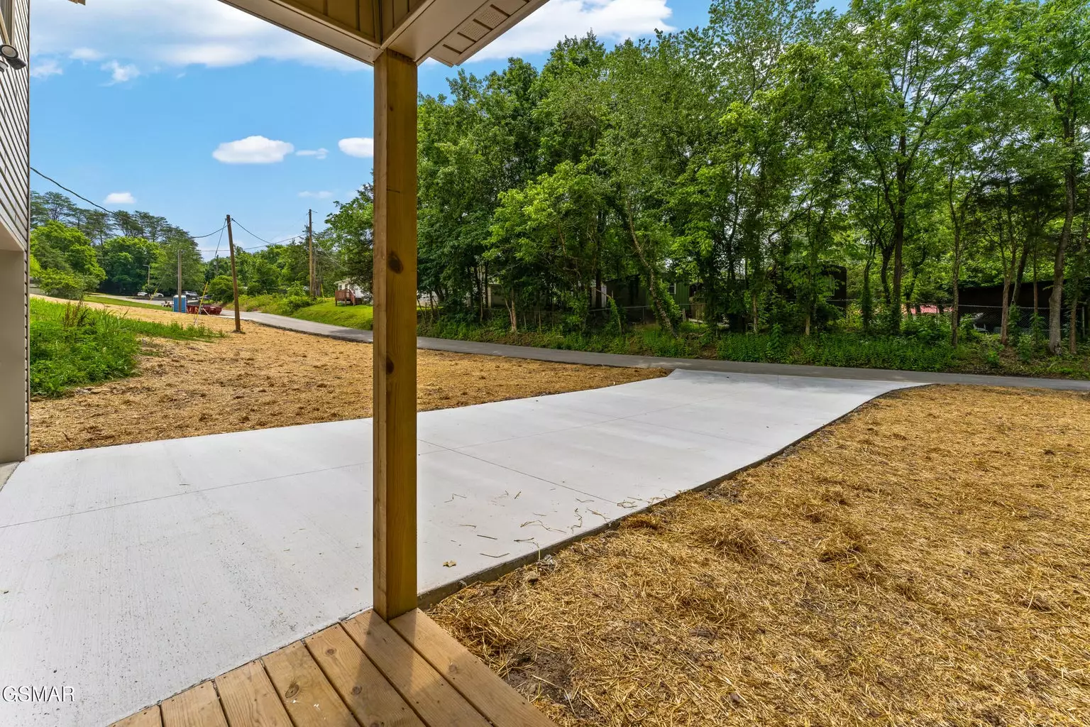 1039 Cedar Ln Lane