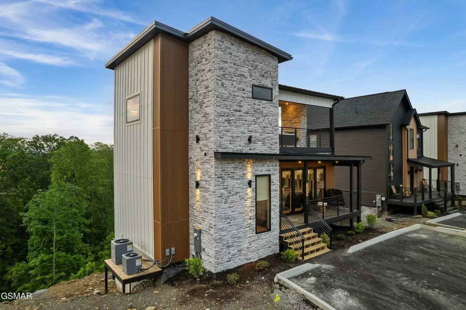 1334 Reedmont Way