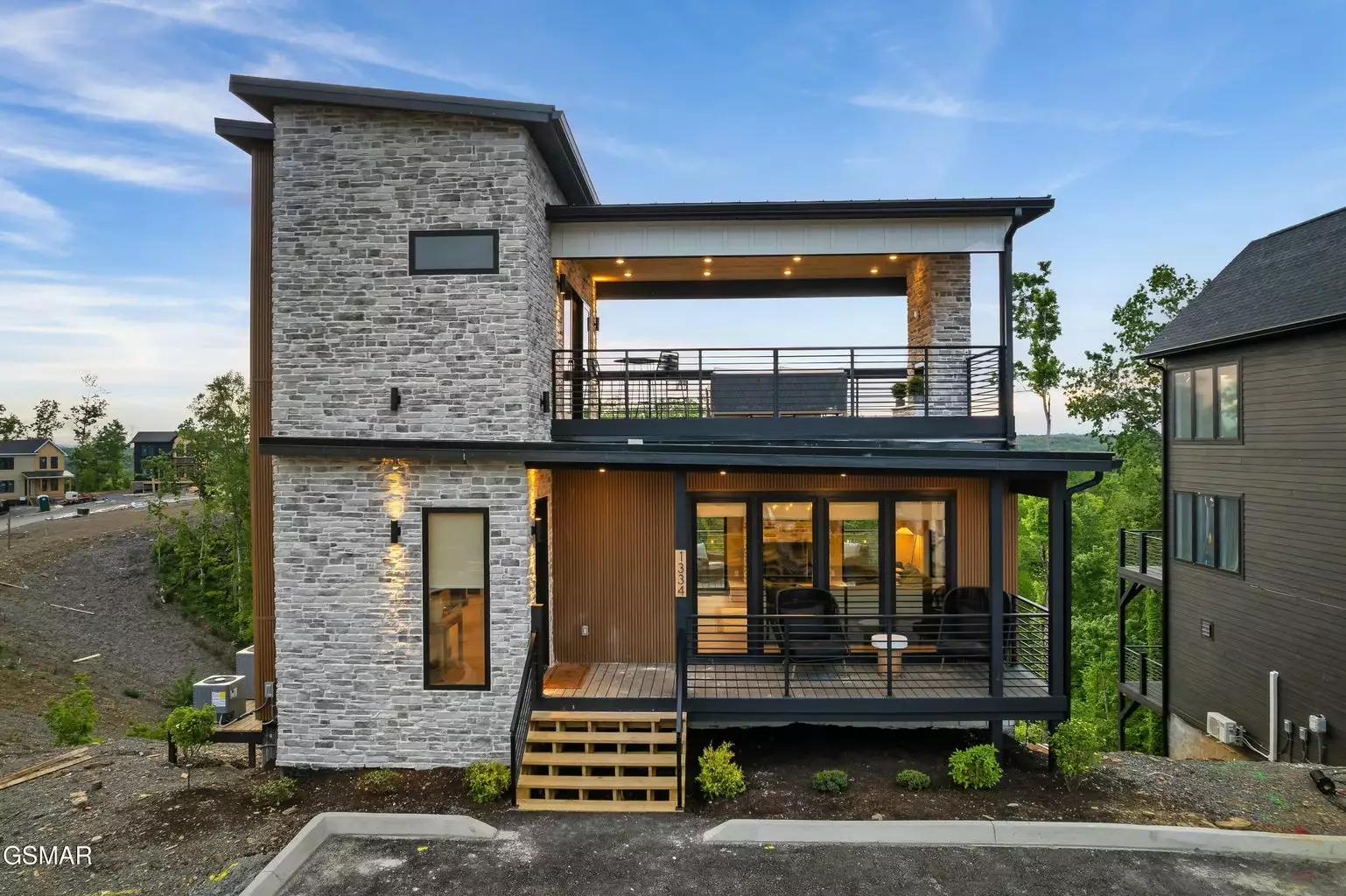 1334 Reedmont Way