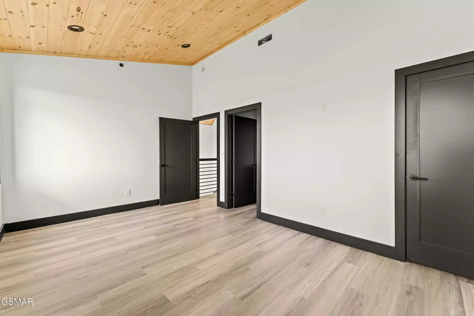 1409 Reedmont Way