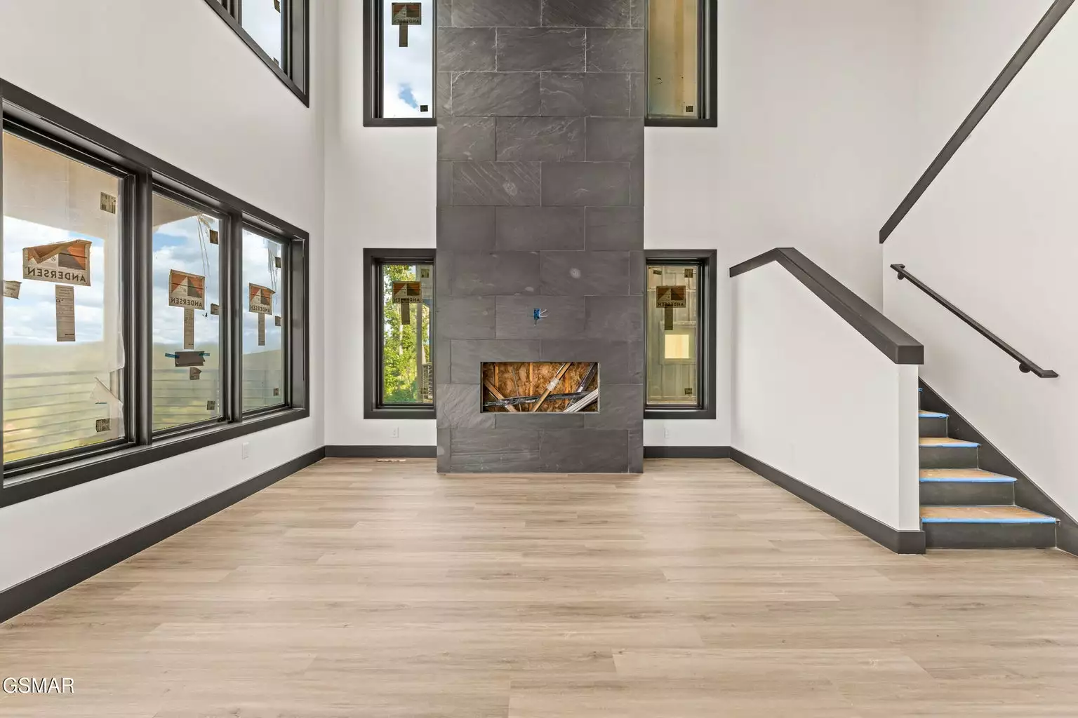 1409 Reedmont Way