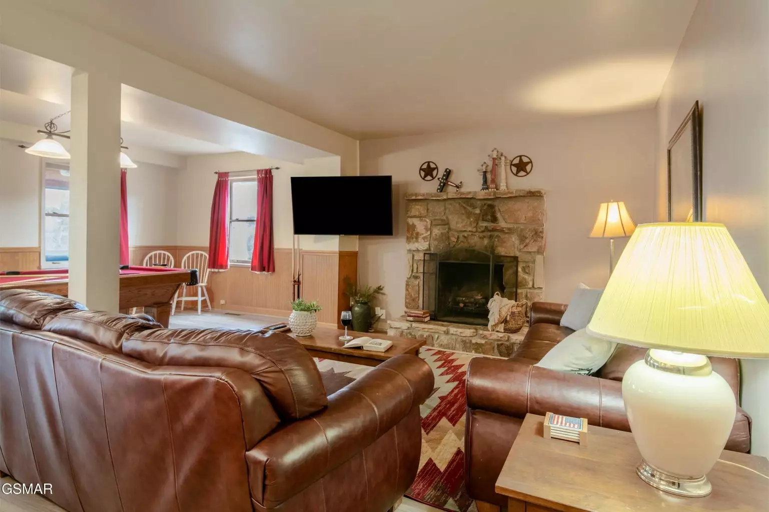 2616 Sunset Circle