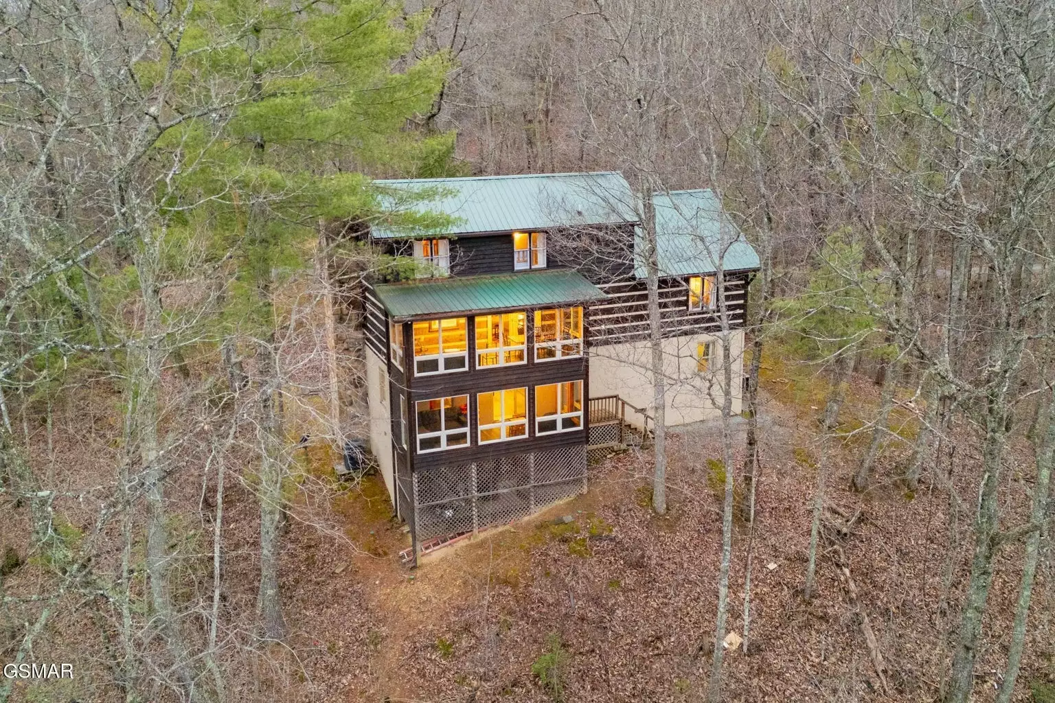 2616 Sunset Circle