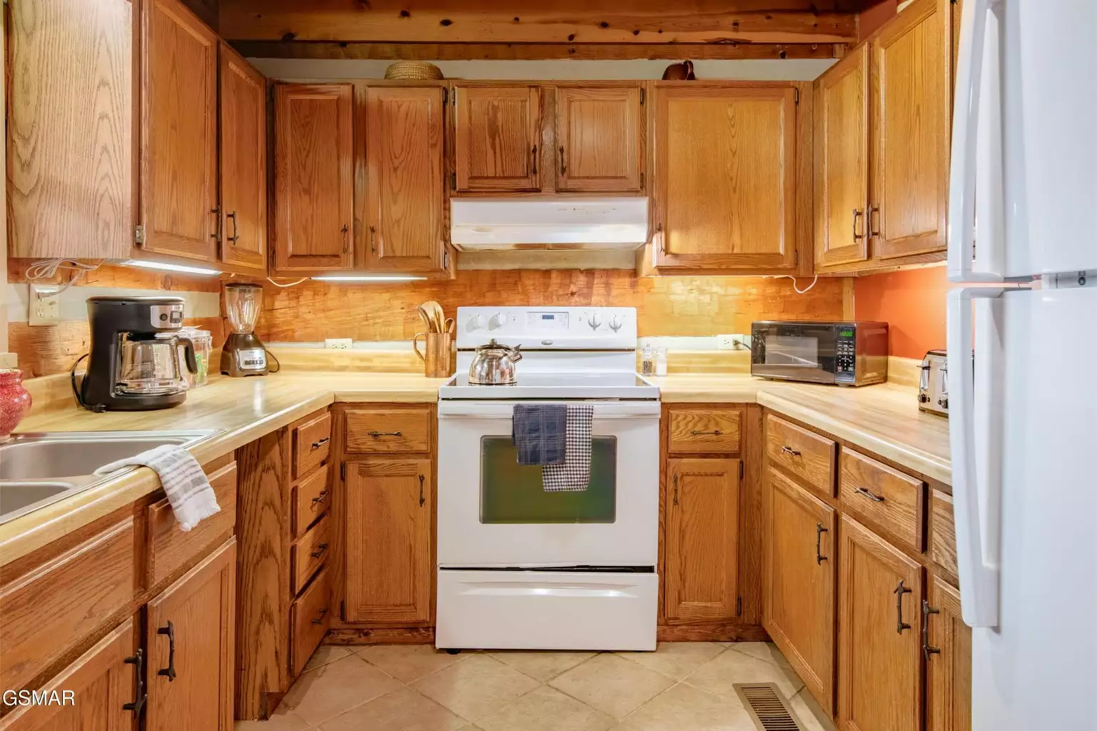 2616 Sunset Circle