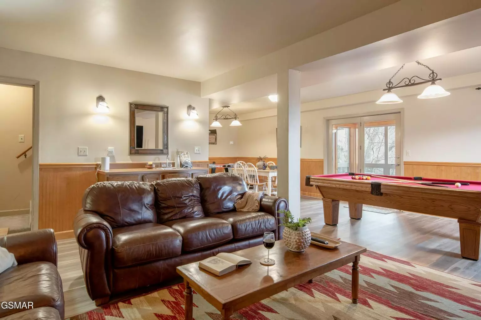 2616 Sunset Circle