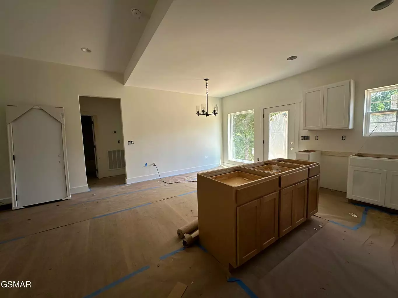 2319 Geraldine Way