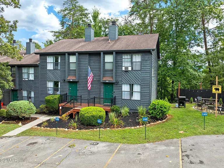 3720 Plaza Way, 152