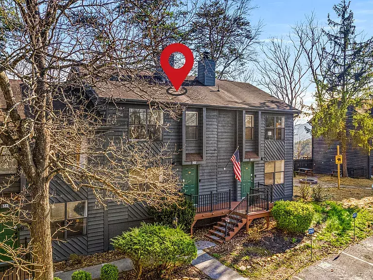 3720 Plaza Way, 152