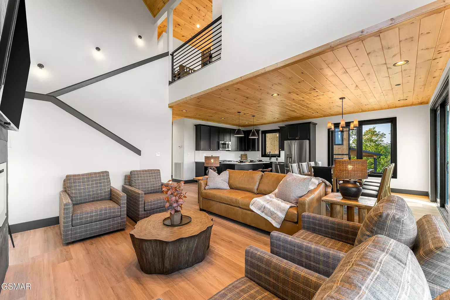 1409 Reedmont Way