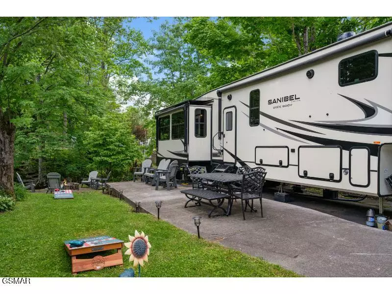 4229 E Parkway #282