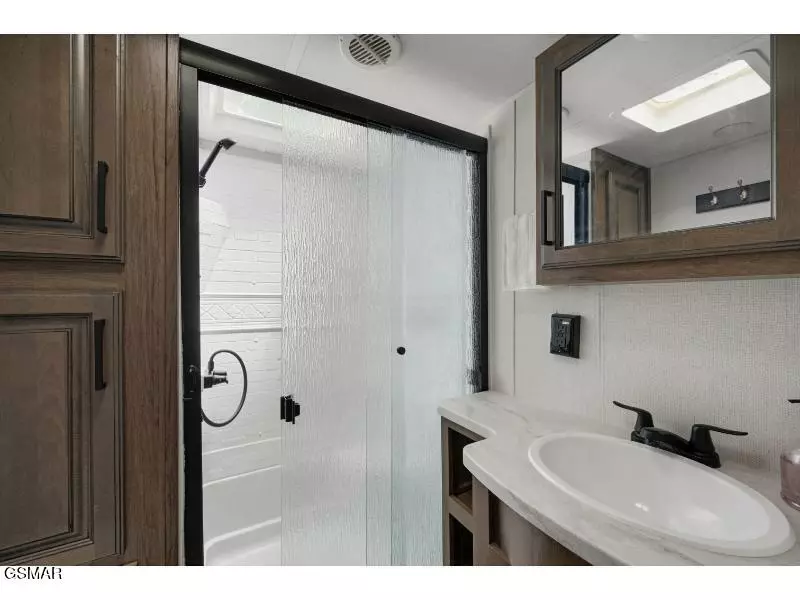 4229 E Parkway #282