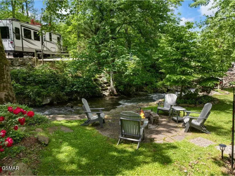 4229 E Parkway #282
