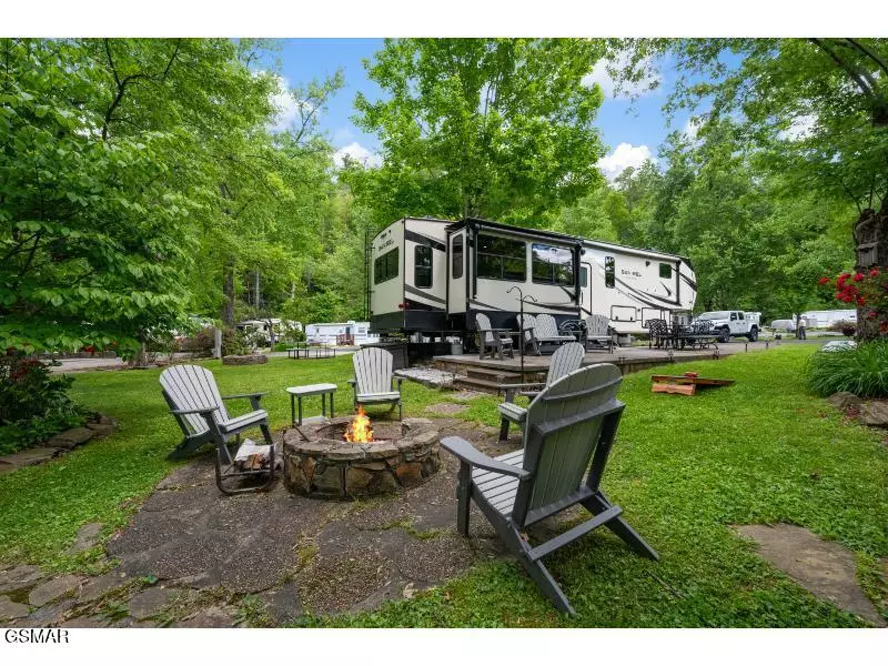 4229 E Parkway #282