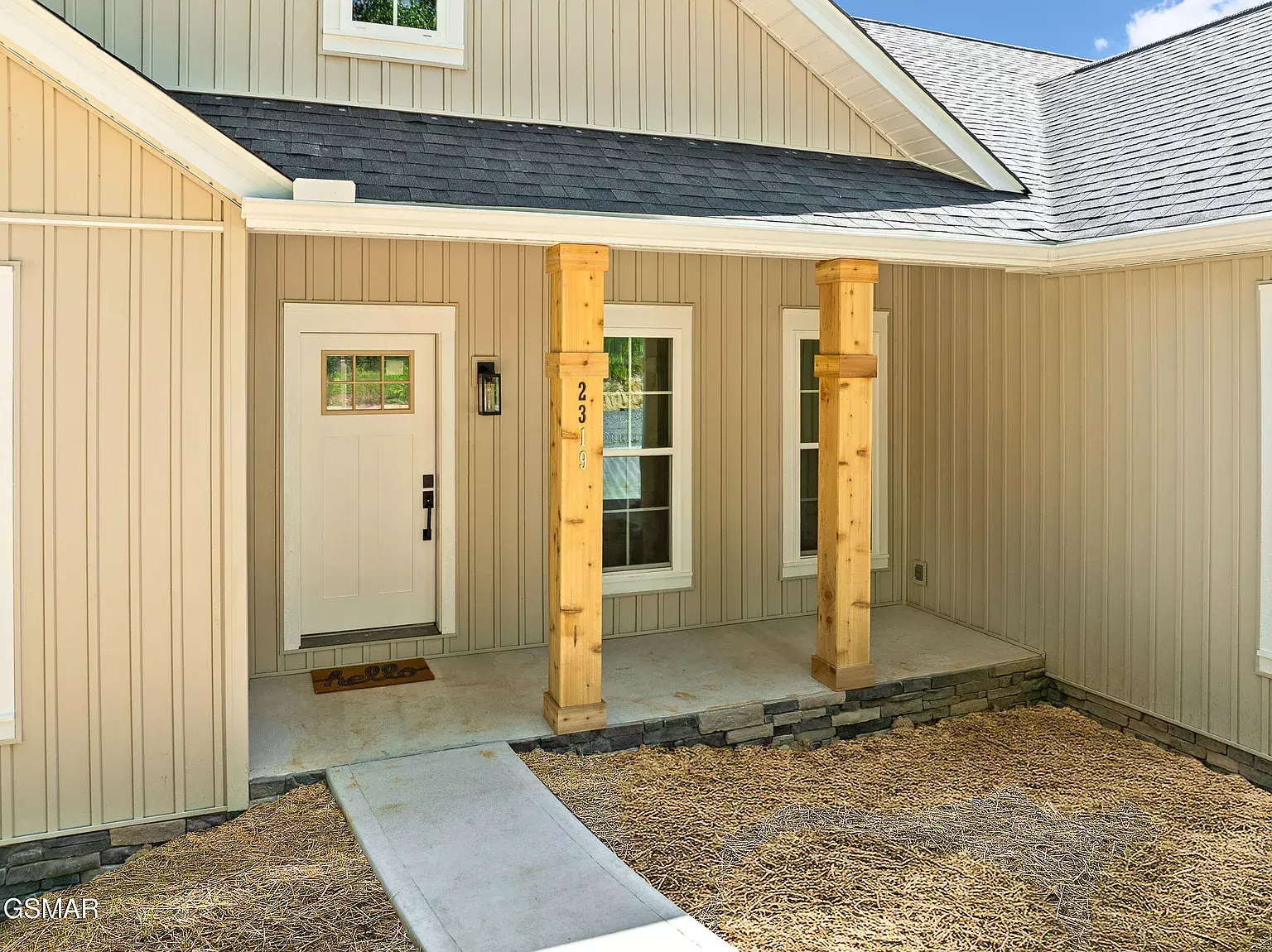 2319 Geraldine Way