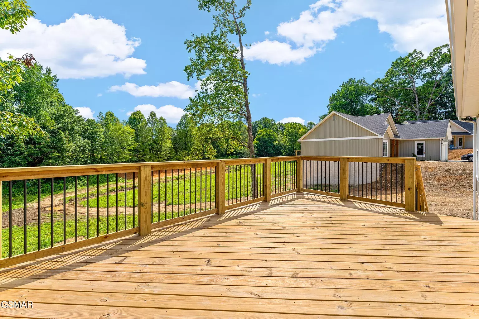 2319 Geraldine Way