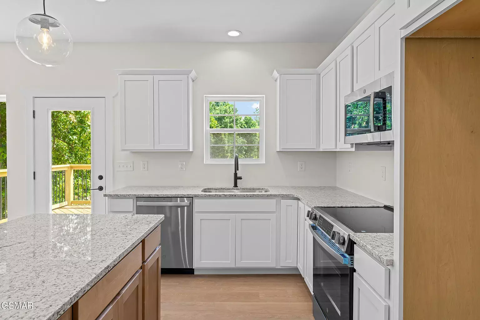 2319 Geraldine Way