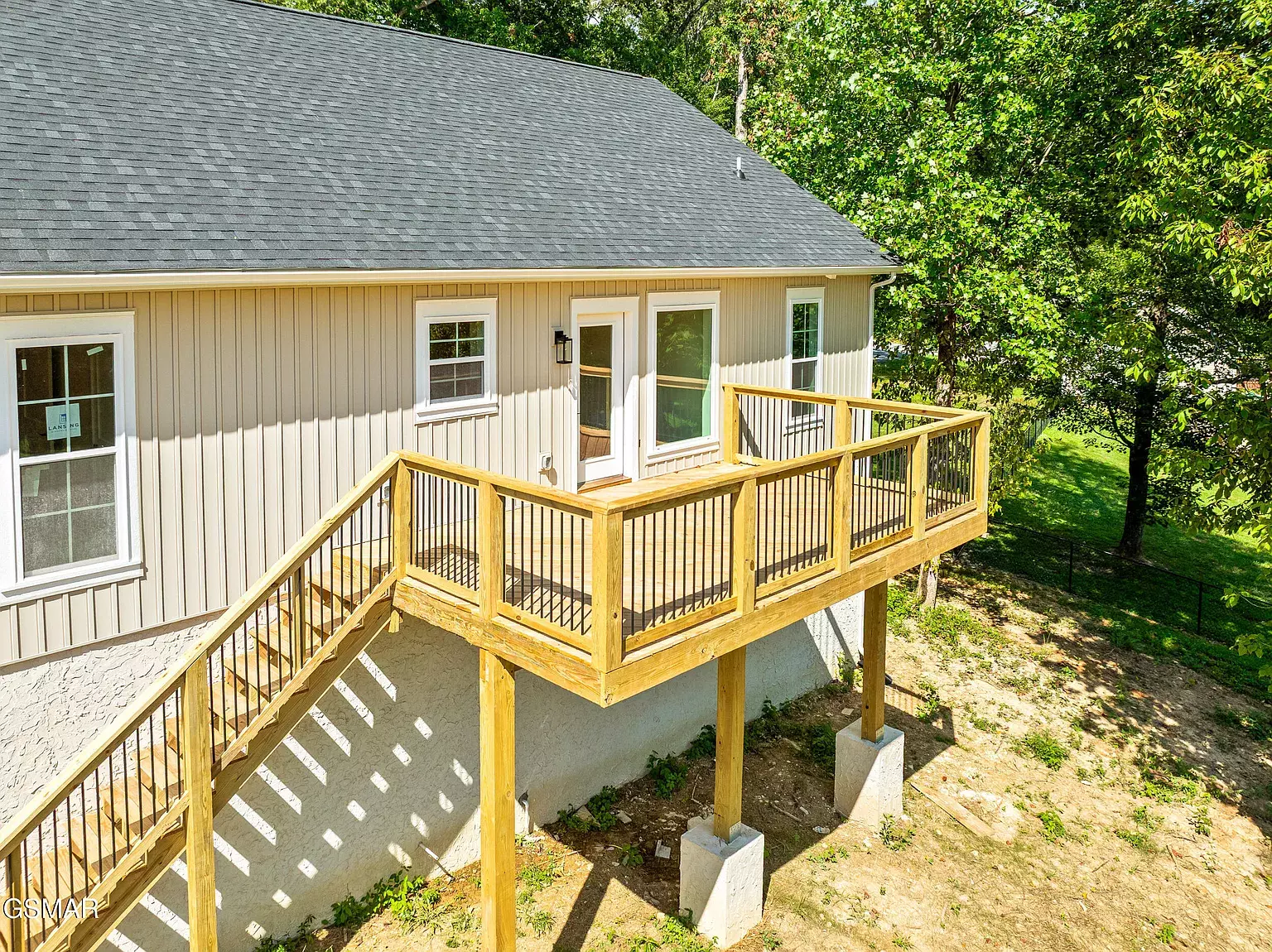 2319 Geraldine Way