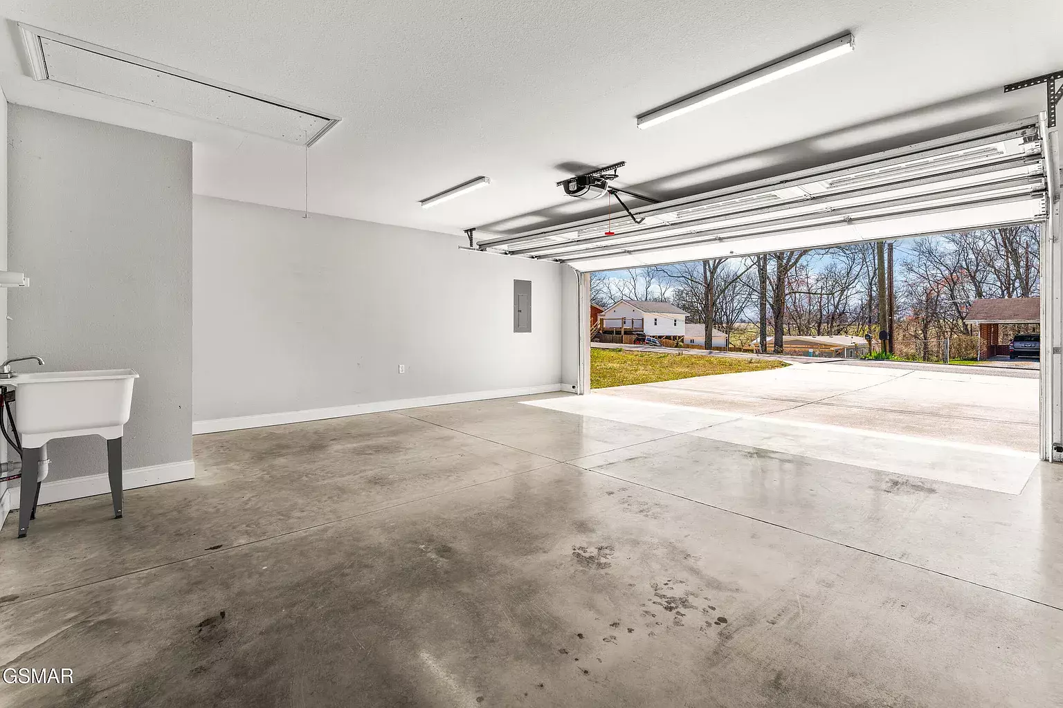 1441 Cherokee Circle