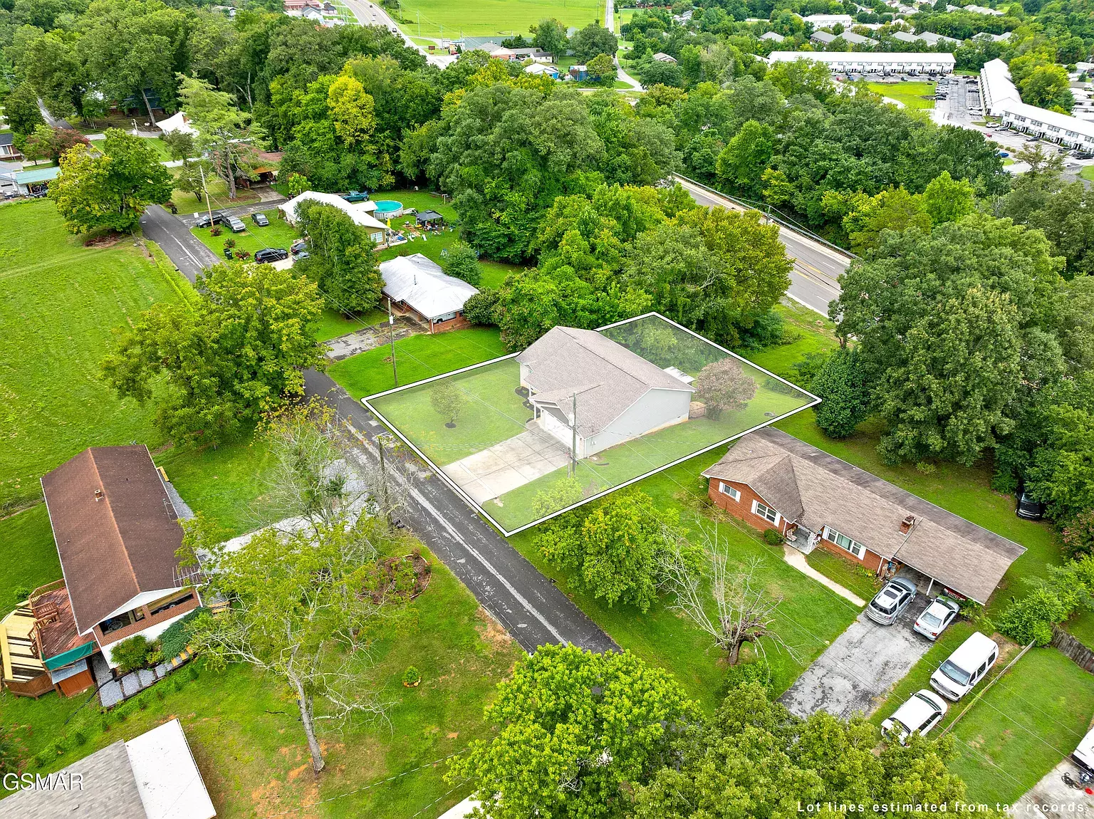 1441 Cherokee Circle