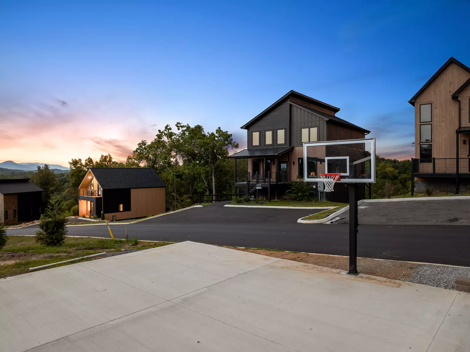 1163 Reedmont Way