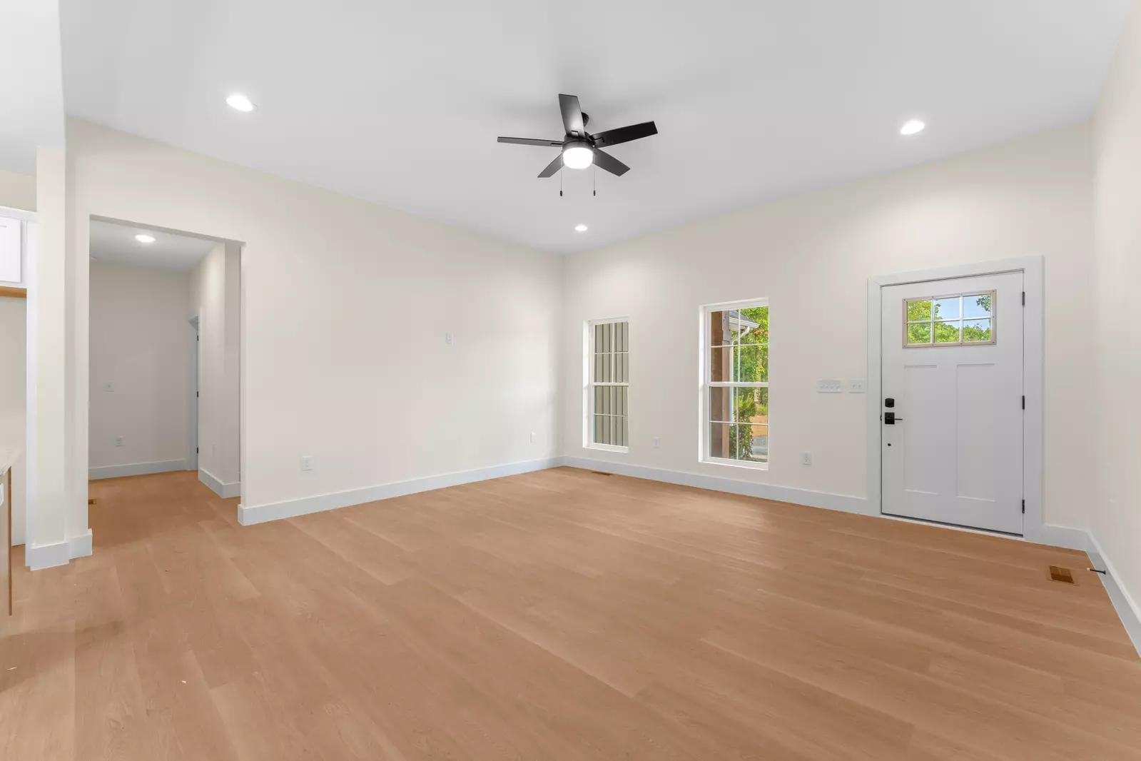 2326 Geraldine Way