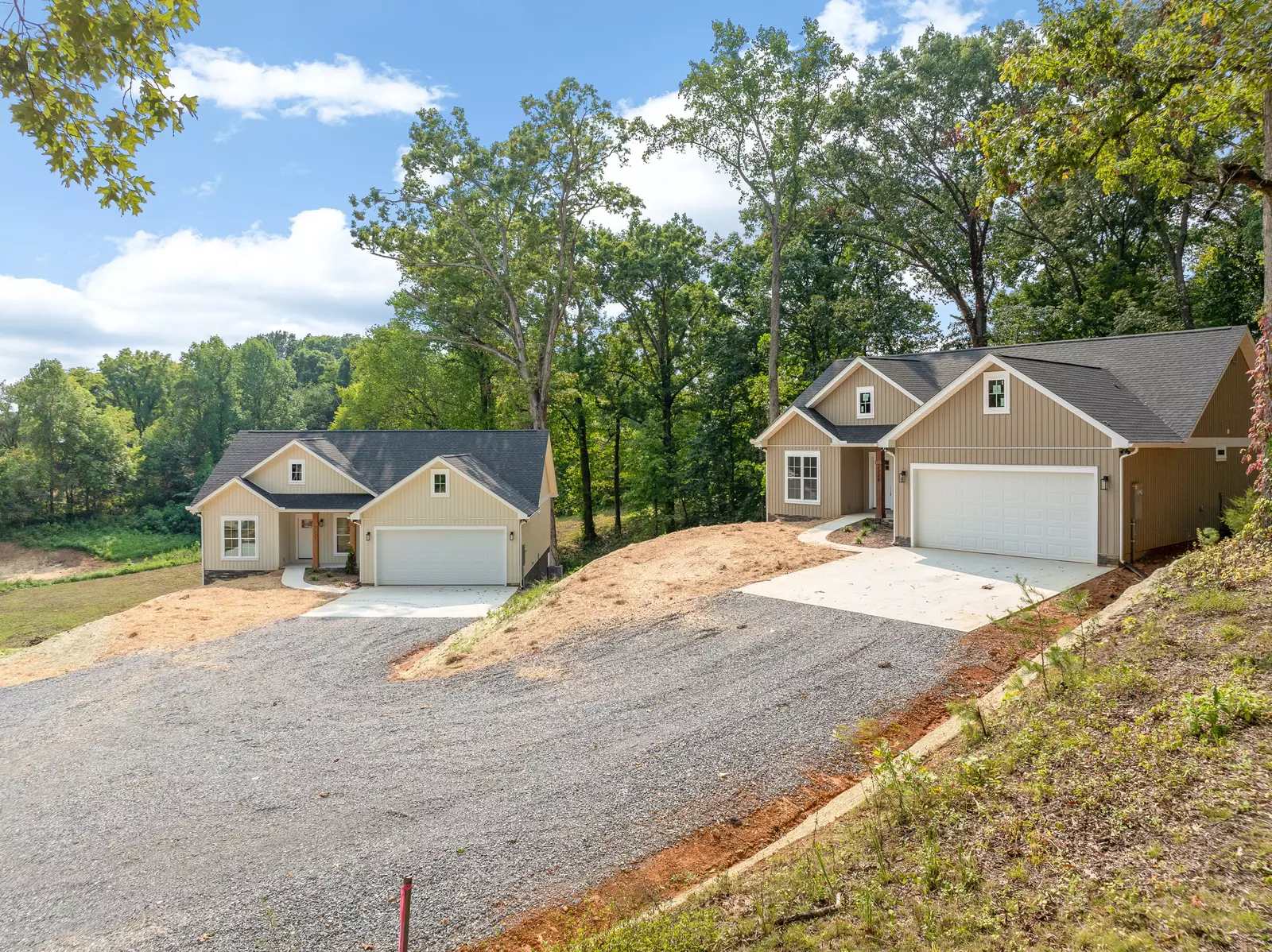 2326 Geraldine Way