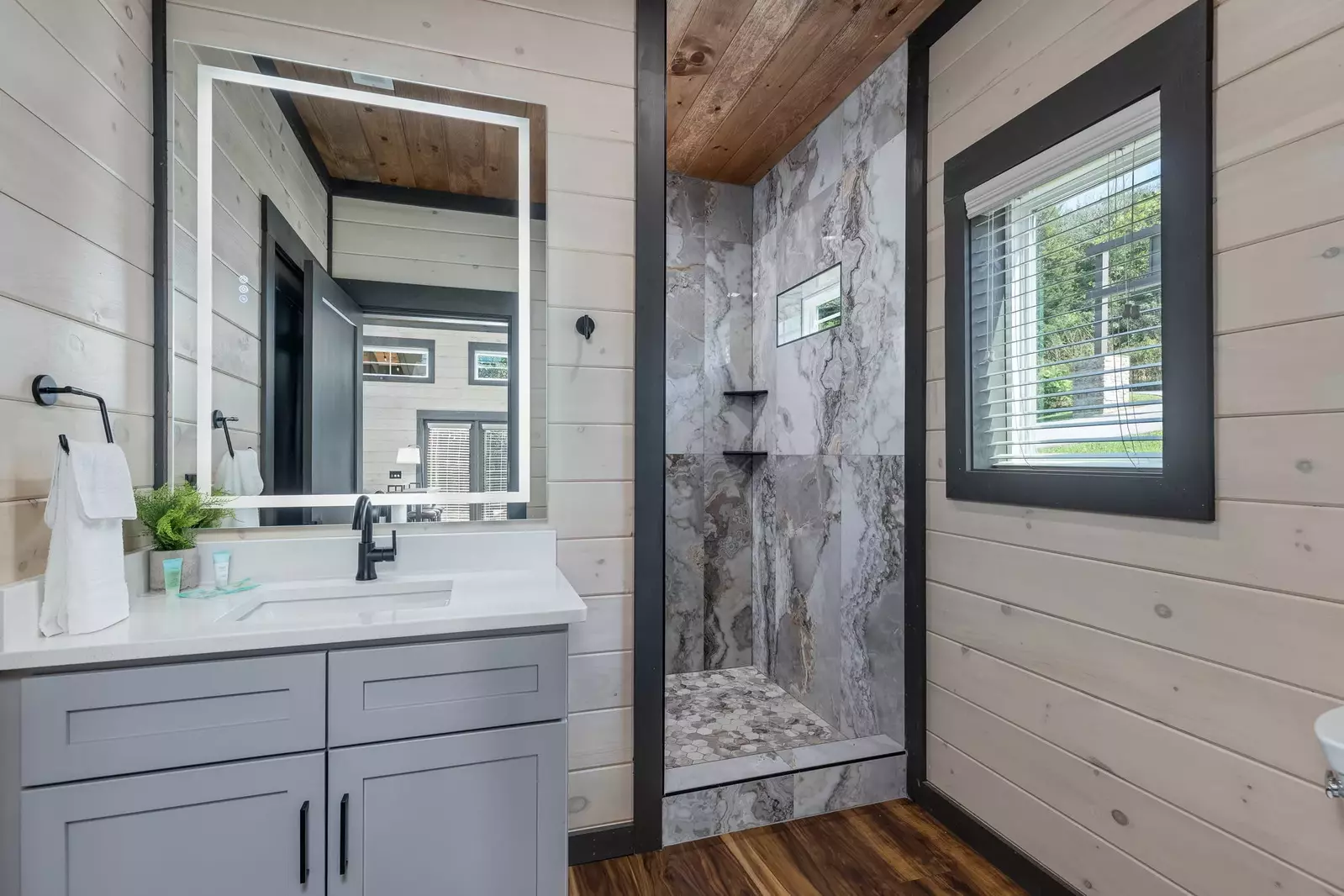984 Goose Gap Rd #2, Sevierville, TN 37876 