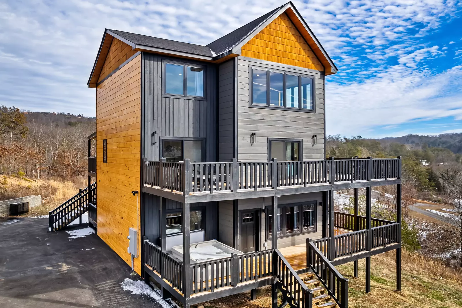 1279 Upper Middle Creek