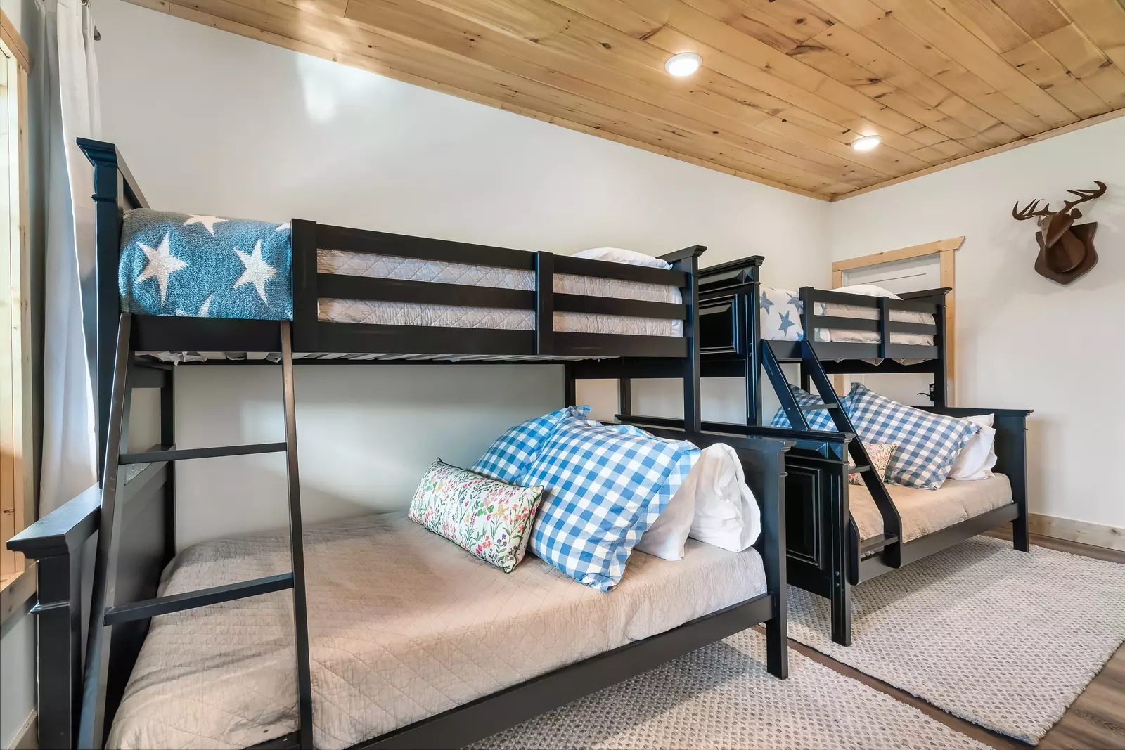 1279 Upper Middle Creek