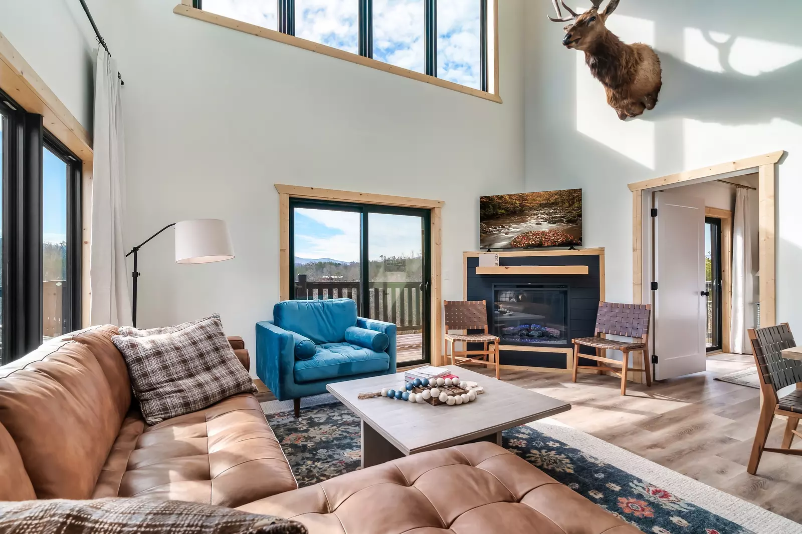1279 Upper Middle Creek