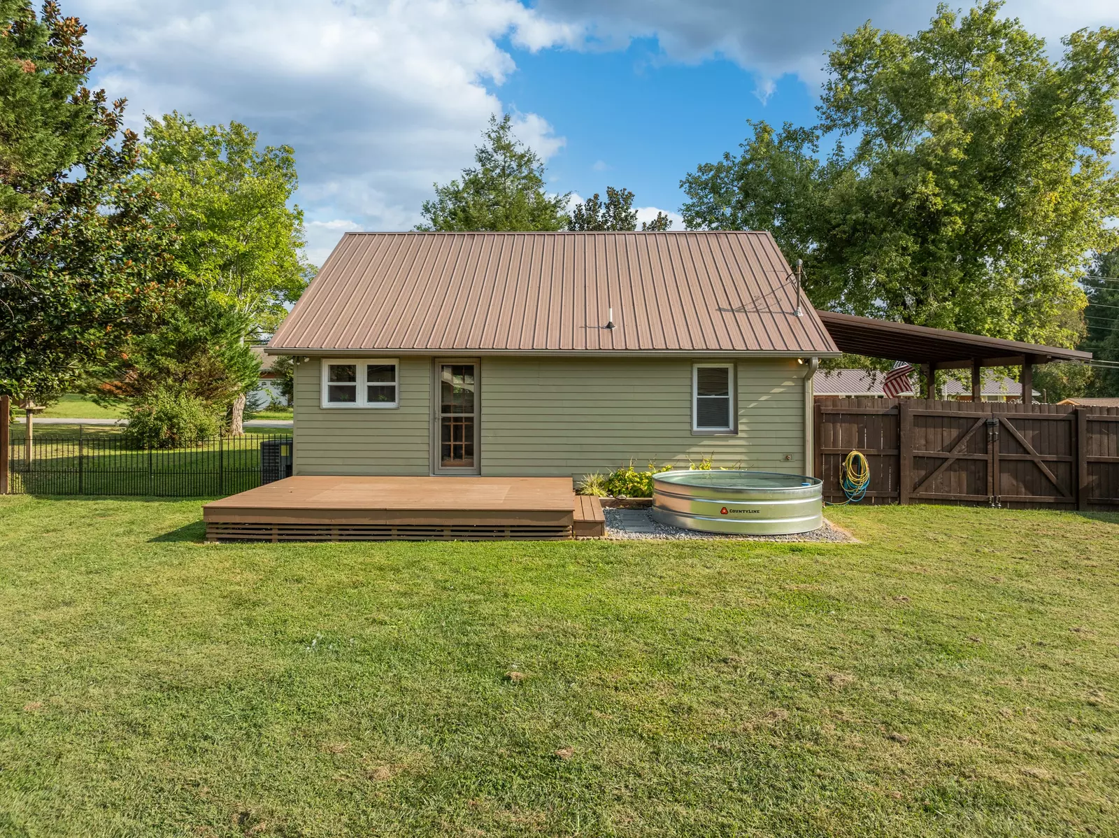 310 Two View Rd