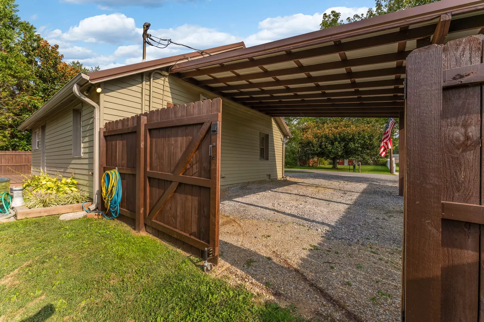 310 Two View Rd