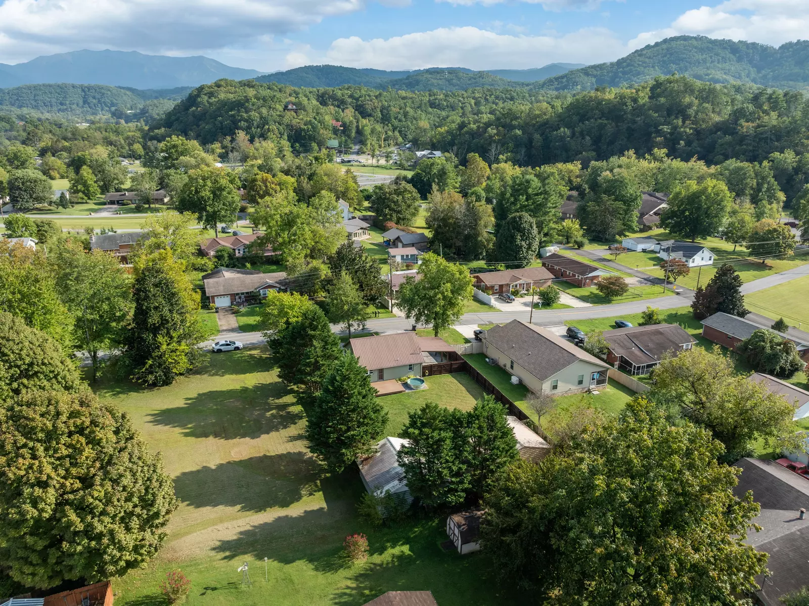 310 Two View Rd