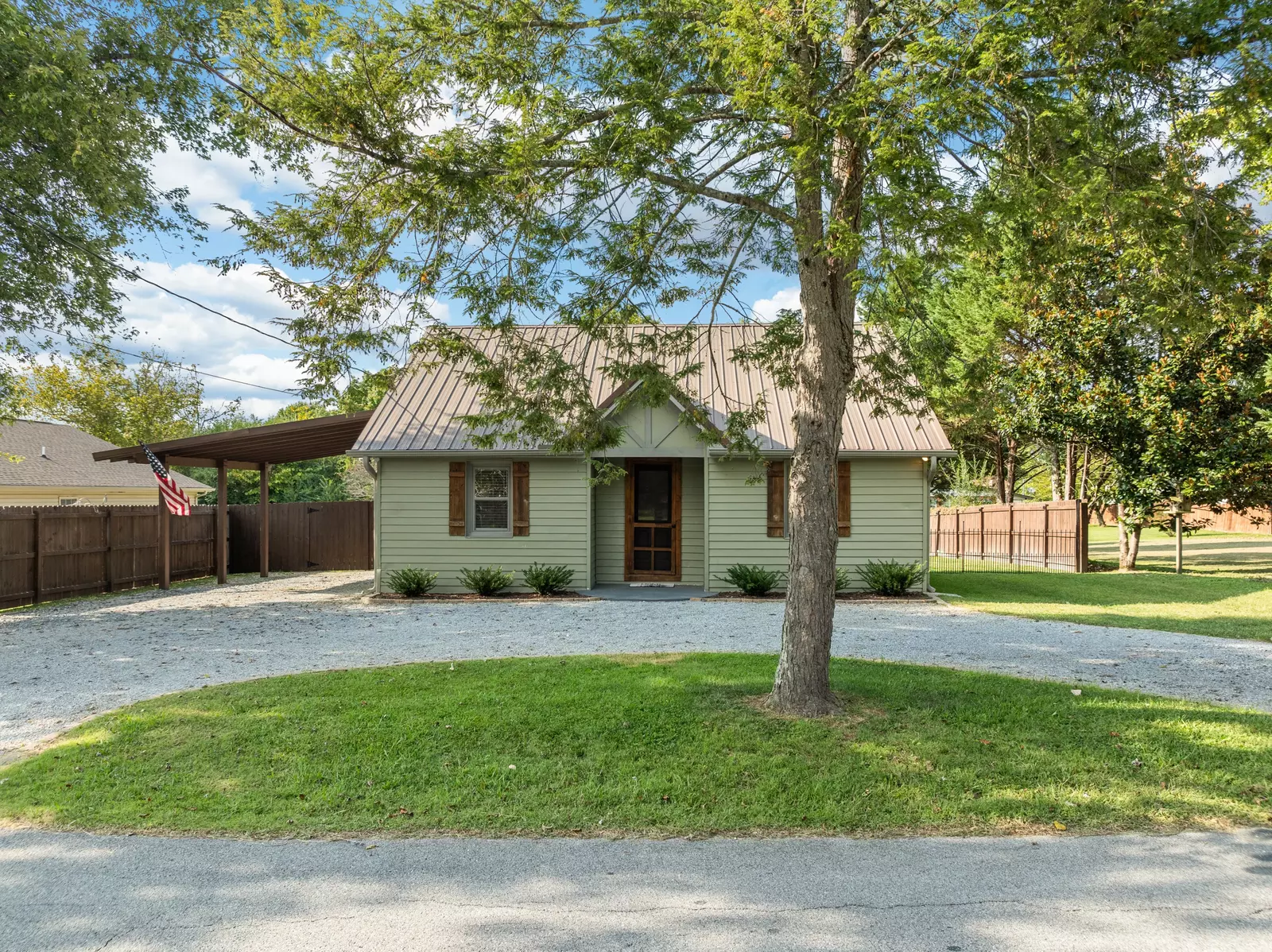 310 Two View Rd