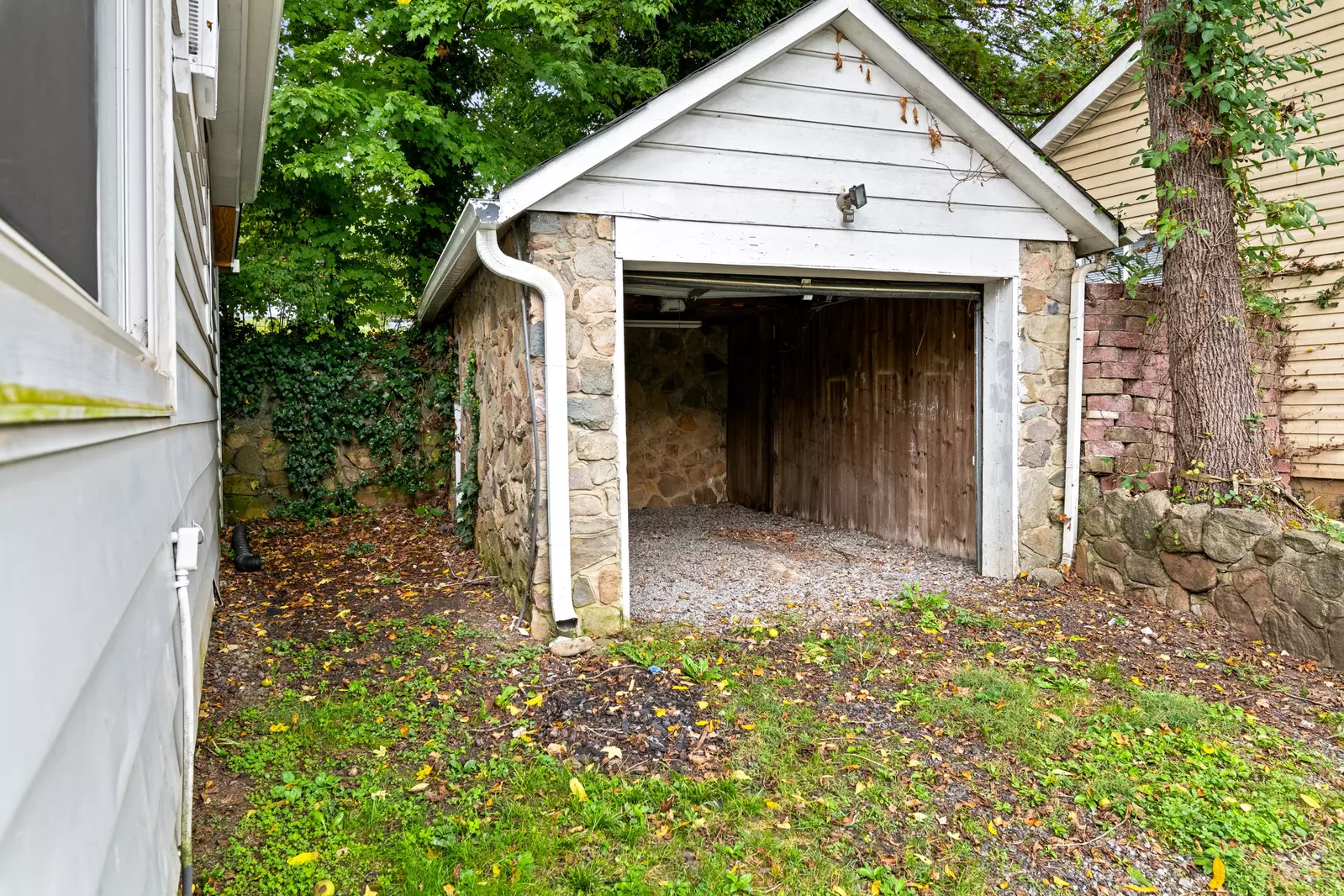 409 Eastgate Rd 